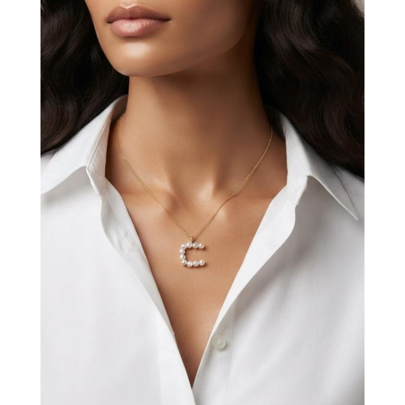 COLLAR PLATA CHAPADA LETRA C
