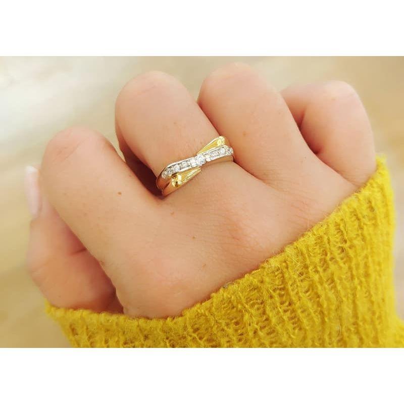ANILLO LAZADA. ORO 18K